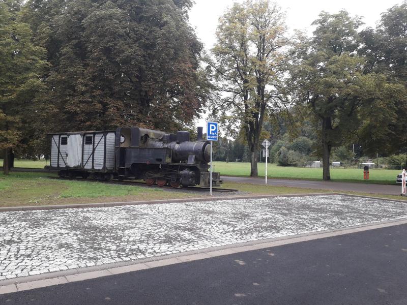 Parkoviště u muzea starých strojů Žamberk 