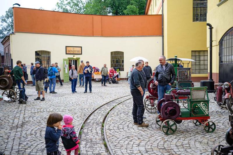 Slavnostní otevření Muzea starých strojů a technologií 